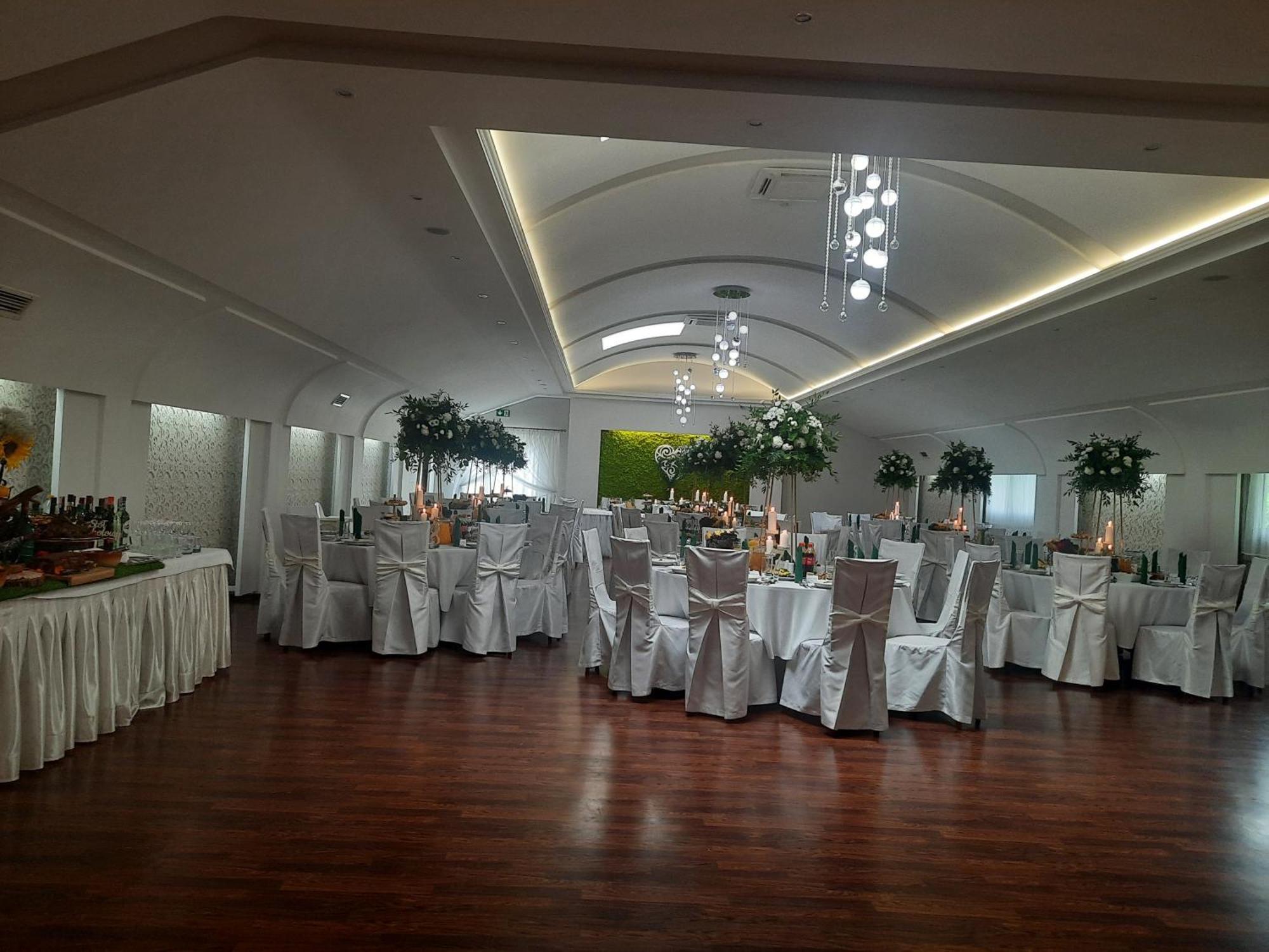 Hotel Dwor Wapowice Esterno foto