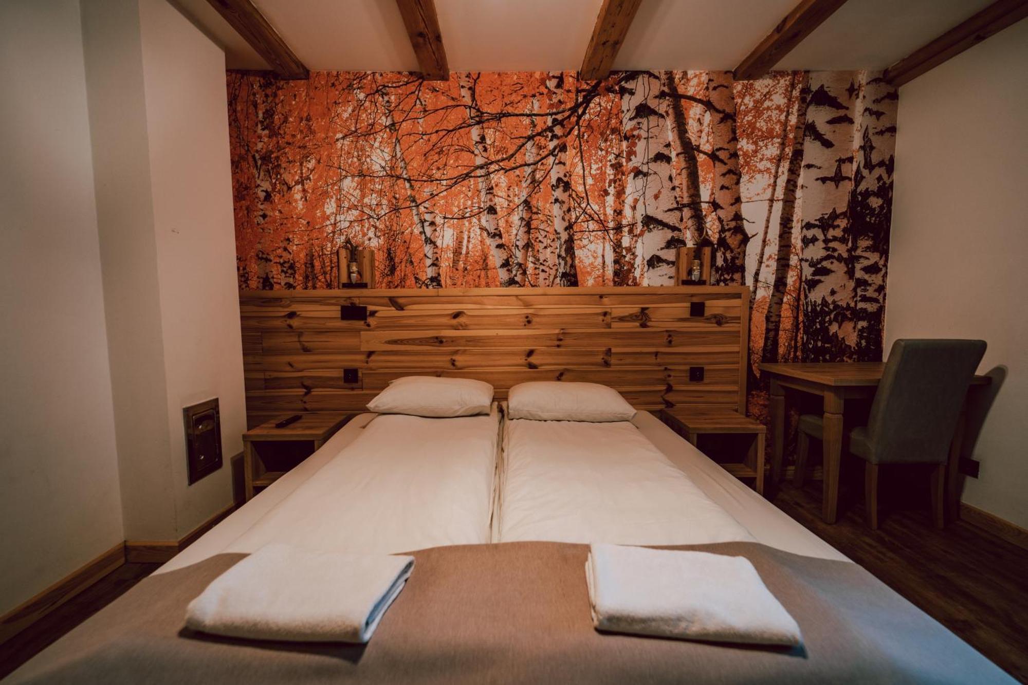 Hotel Dwor Wapowice Esterno foto